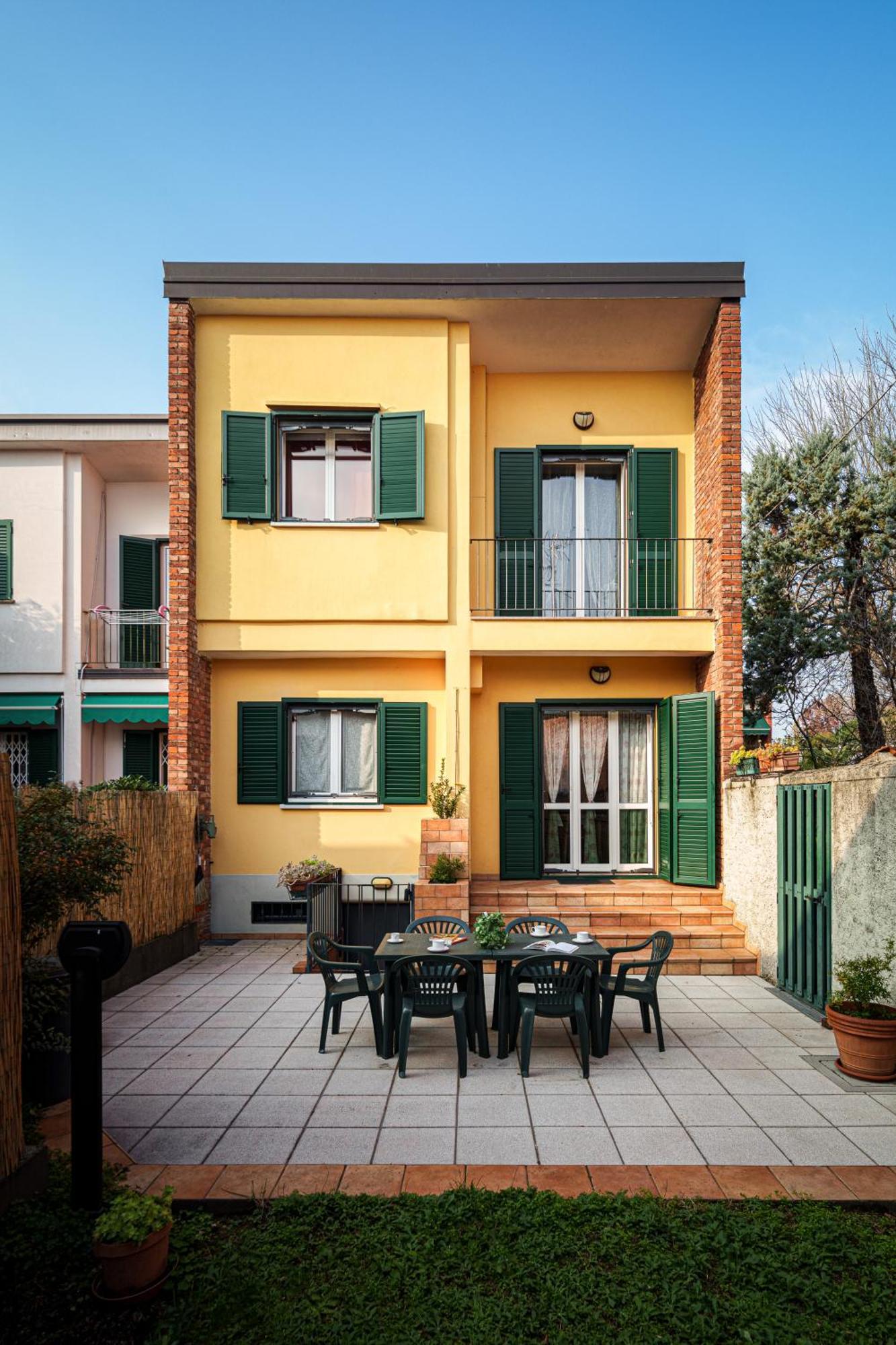 Accomodo Mit39 Trivano San Siro Milão Exterior foto